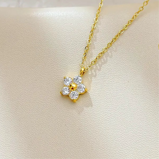 Hera Floral Gold Necklace