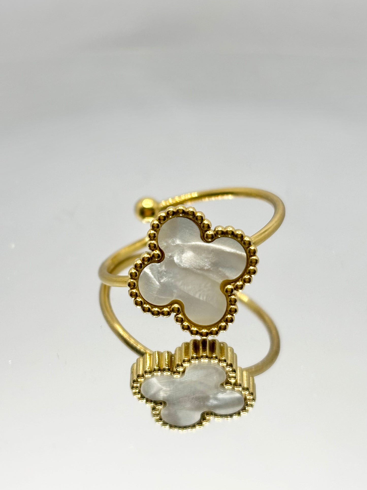 White clover ring