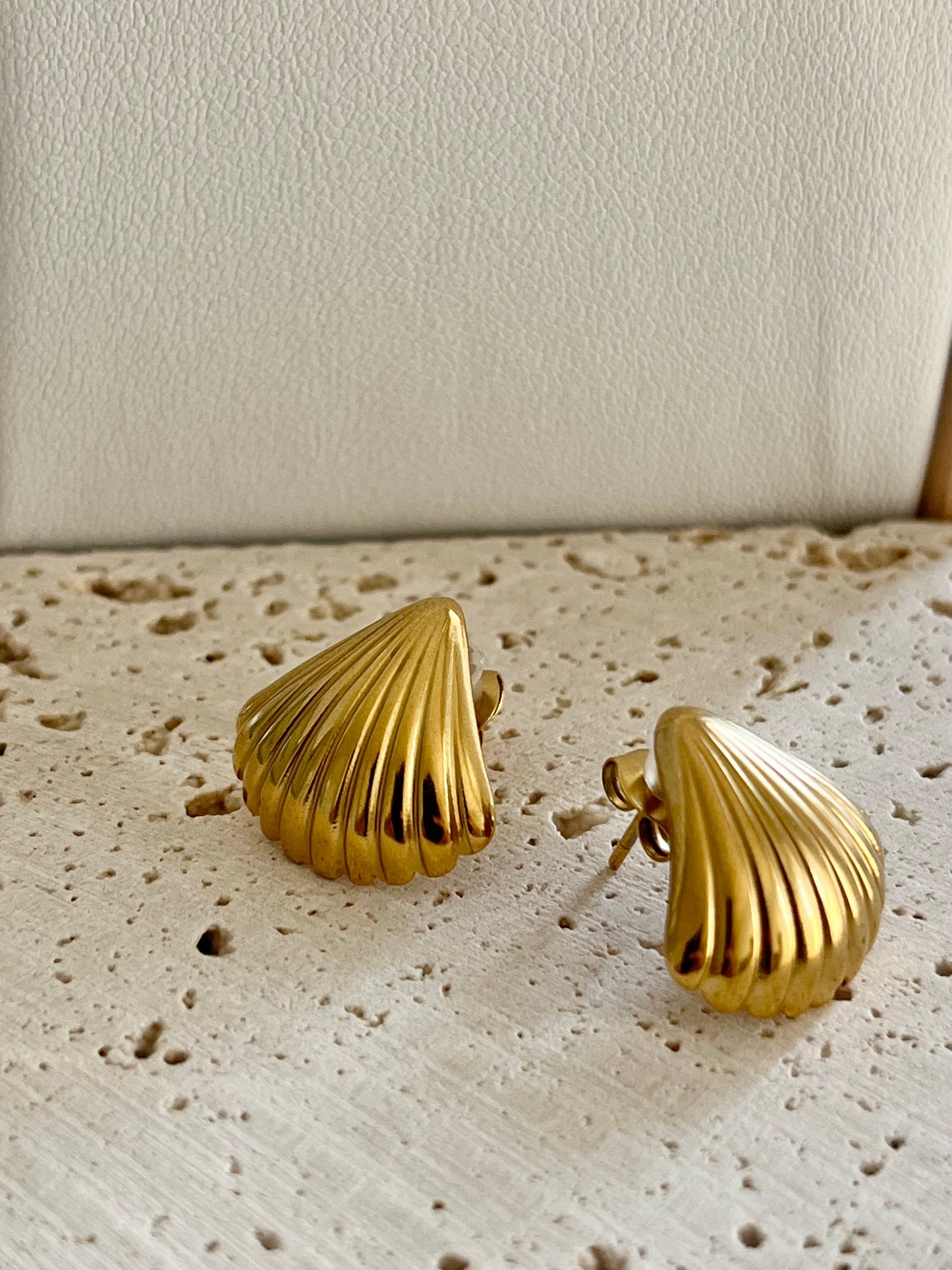 Marina Shell Gold Earrings