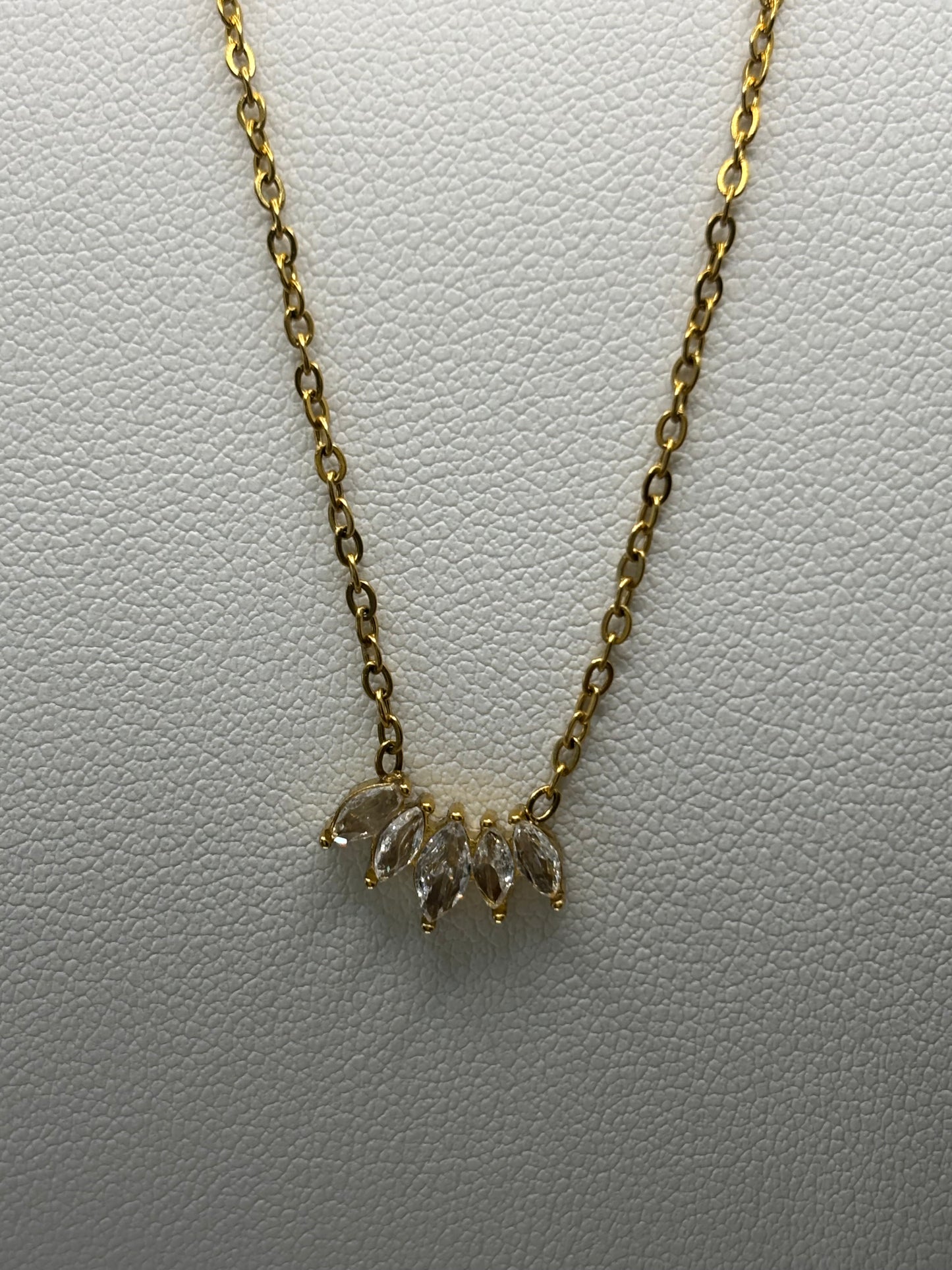 Princesa Gold Necklace