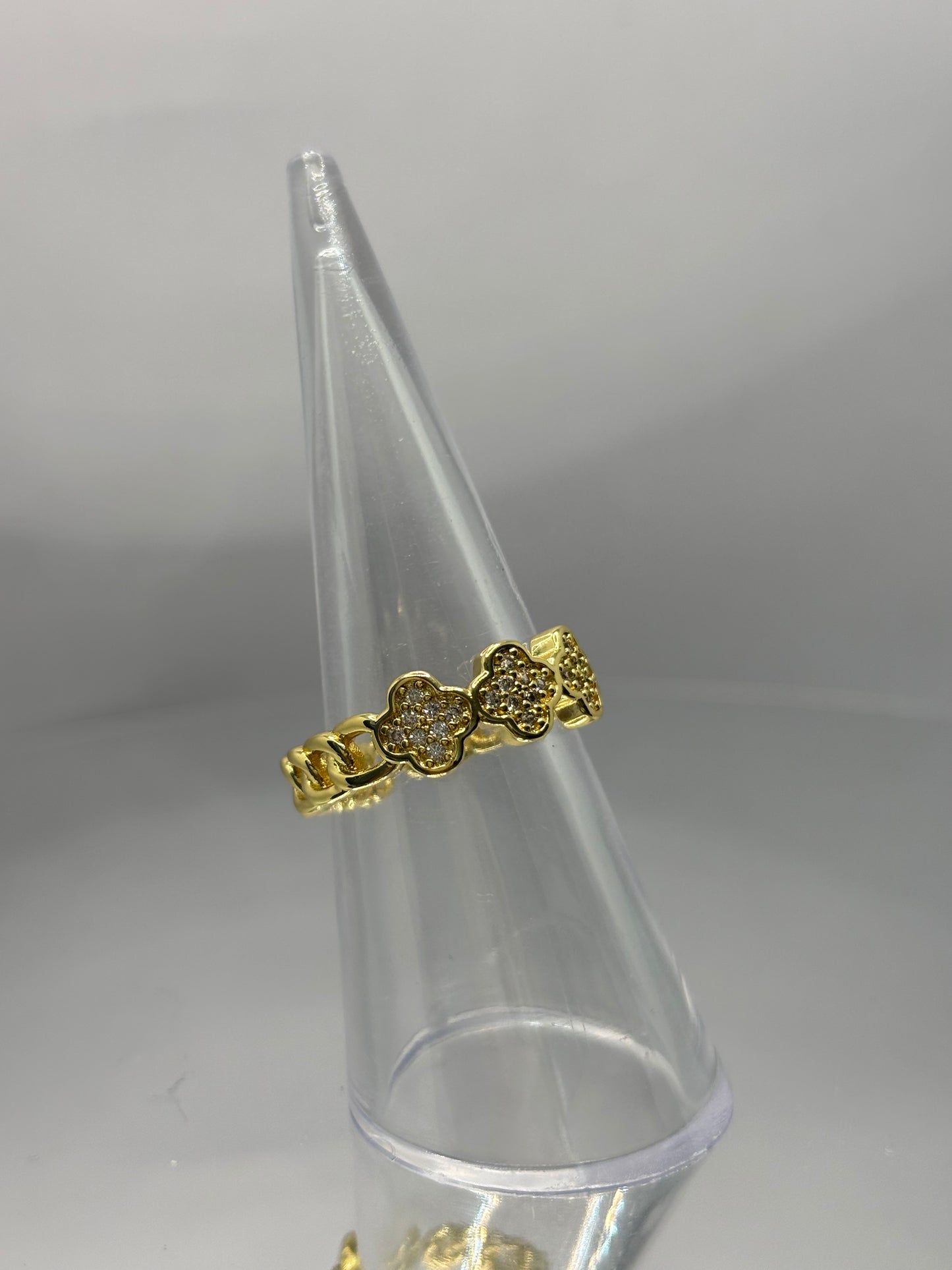 Diamanté Gold Clover Chain Ring