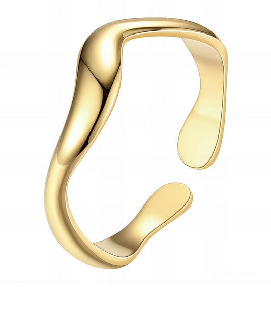 Gold Oceana Ring