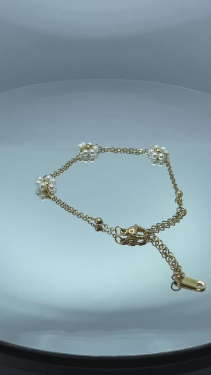 Daisy Gold Bracelet